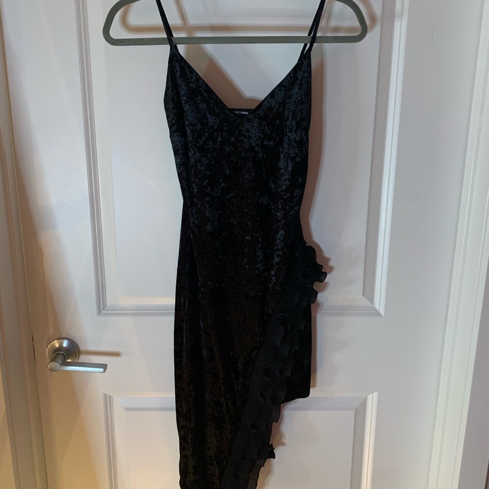 Black asymmetrical suede & ruffled dress size S, fashion nova